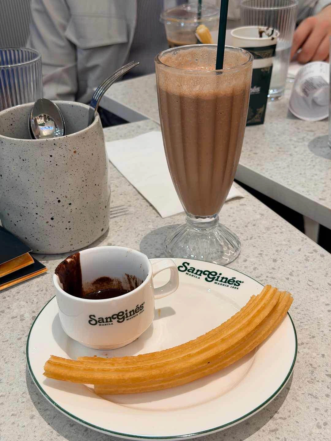 Churros & Chocolate Milkshake