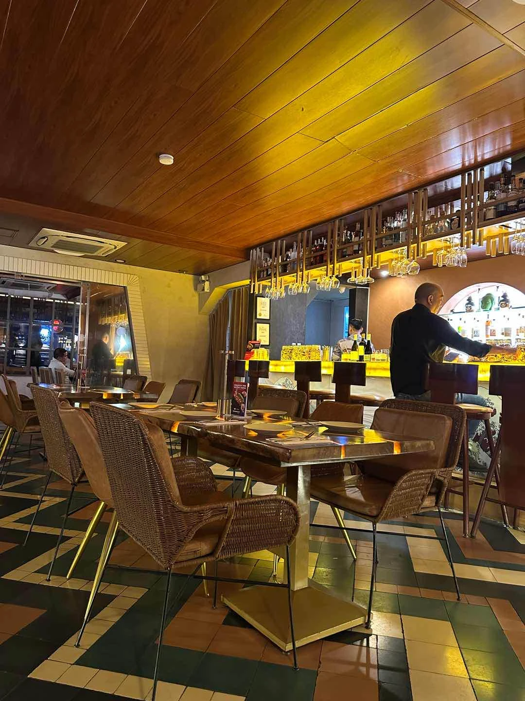 Ambiance of Japonesa