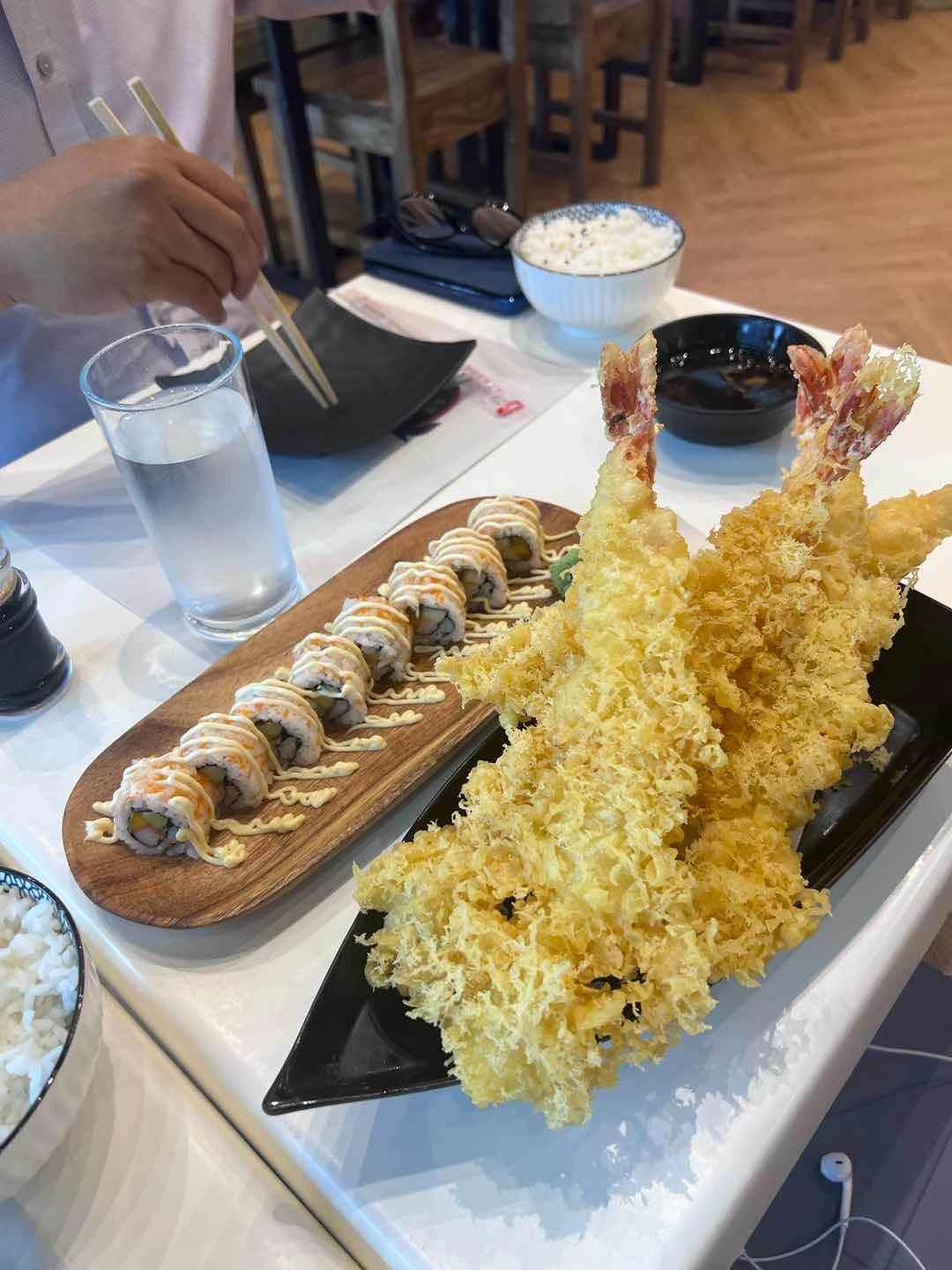 giant tiger prawn tempura and free ₱1 maki for spending ₱1000