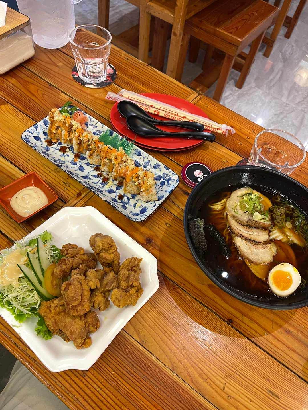 chasyumen, chicken karaage, & SPICY SALMON ROLL!