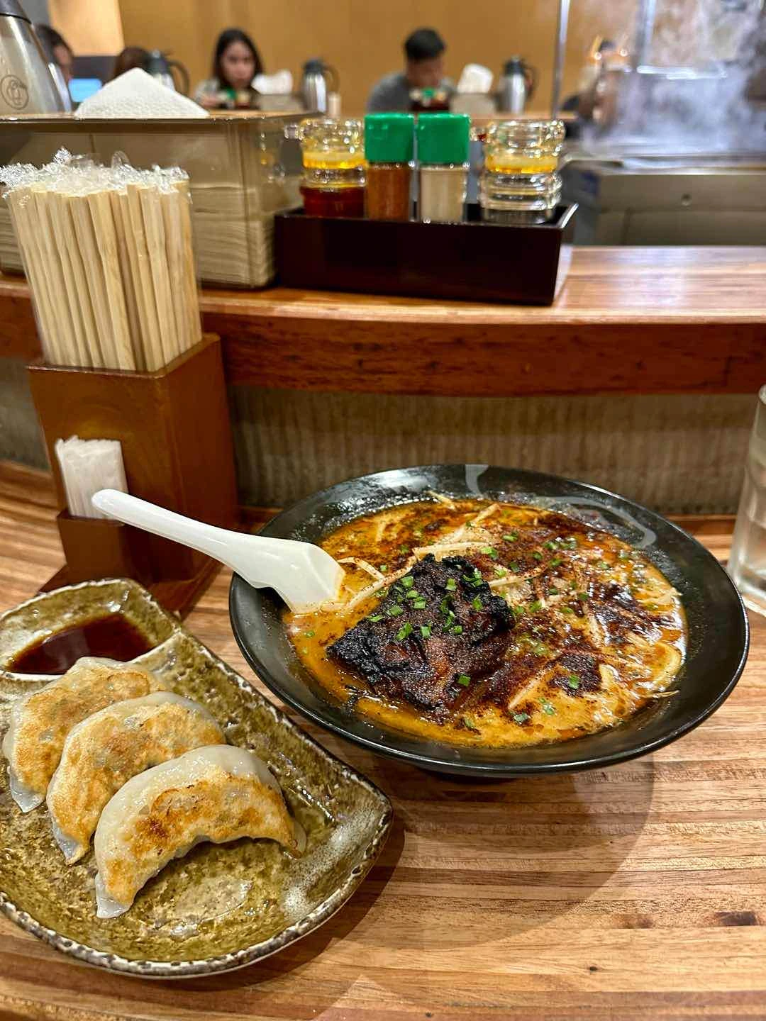 salcedo branch exclusive ramen 
