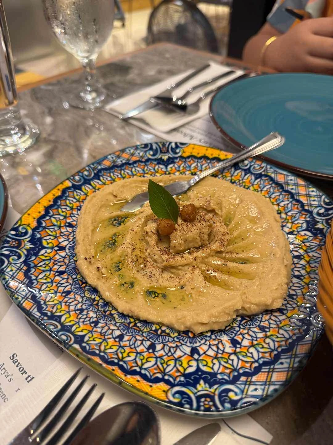 Hummus was good, served with comp pita bread