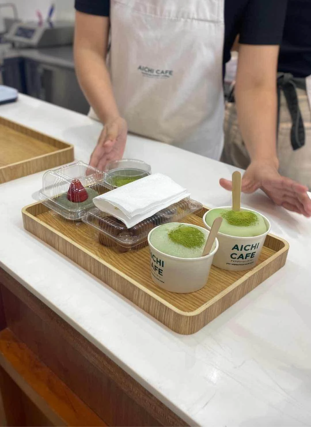 Matcha mochi ice cream
