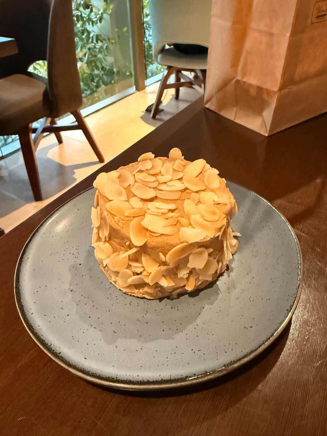 Almond Cake 