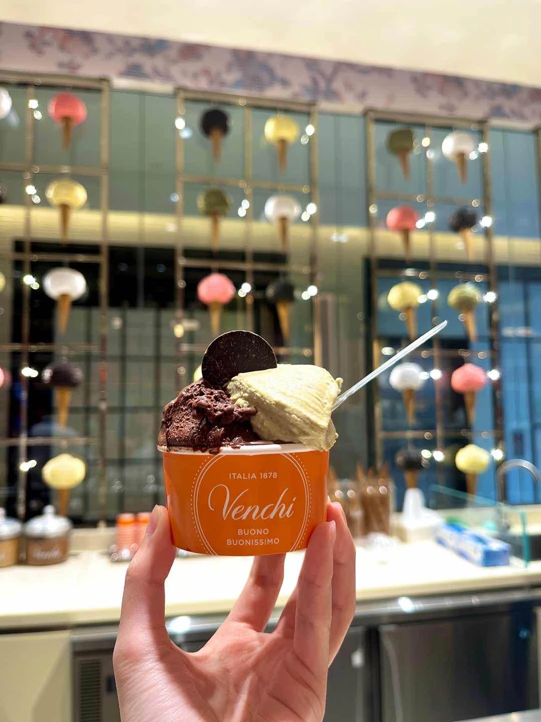 Chocoviar & Pistachio