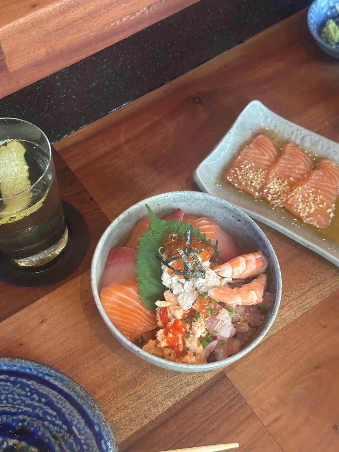 Special chirashi bowl