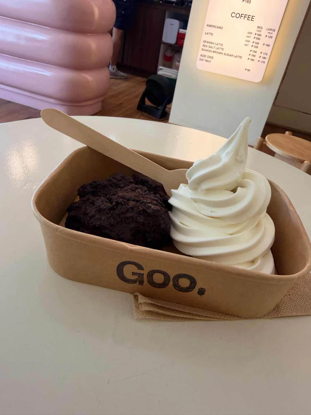 dark cocoa chocolate + soft serve! best eaten pag mainit pa yung cookie
