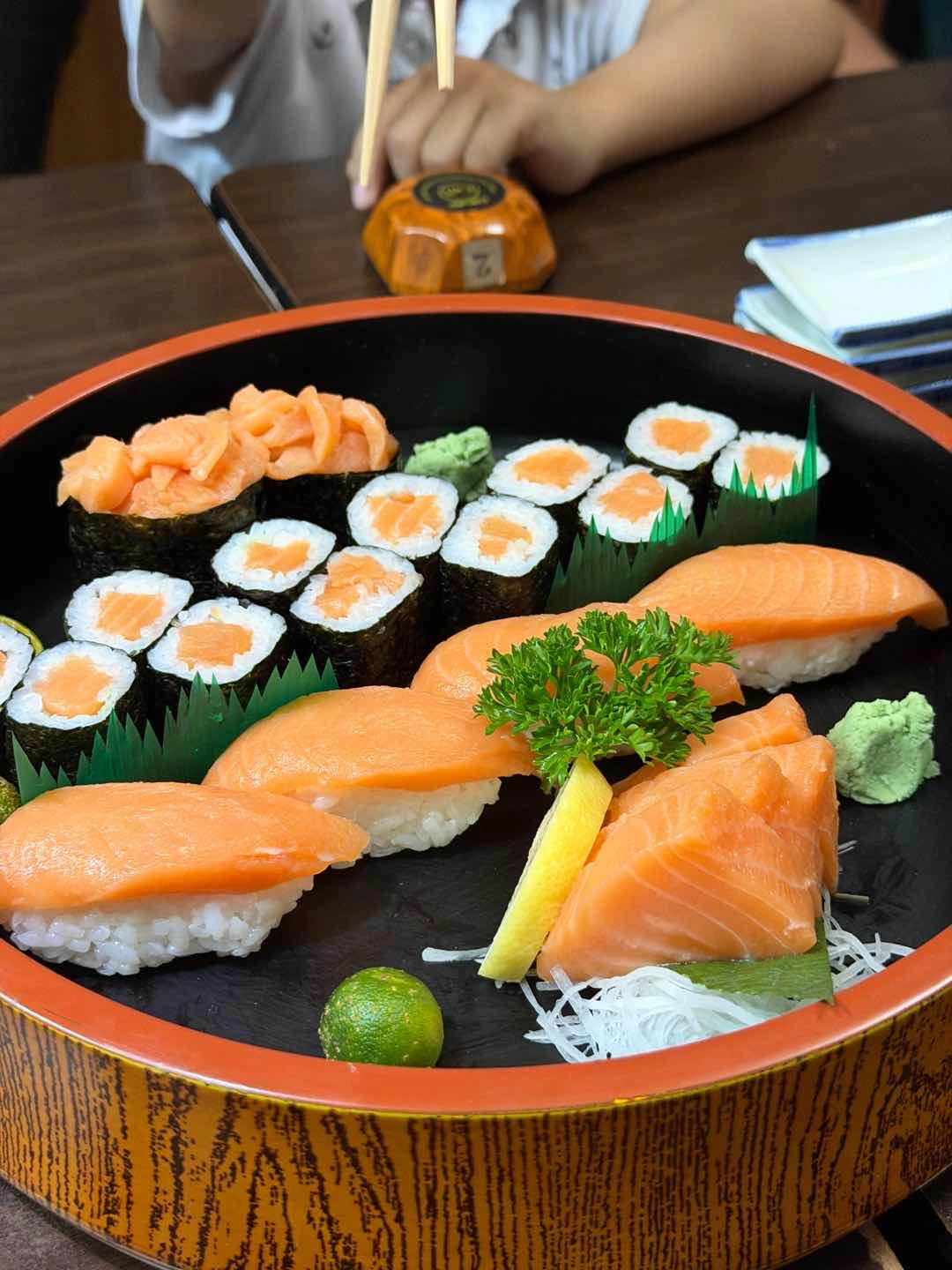 sushi platter