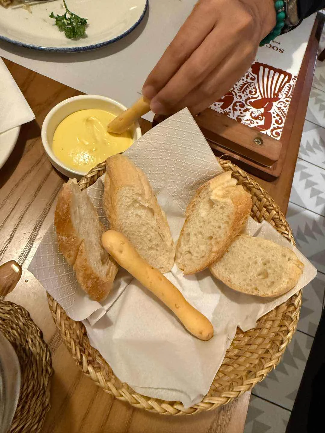 appetizer breads
