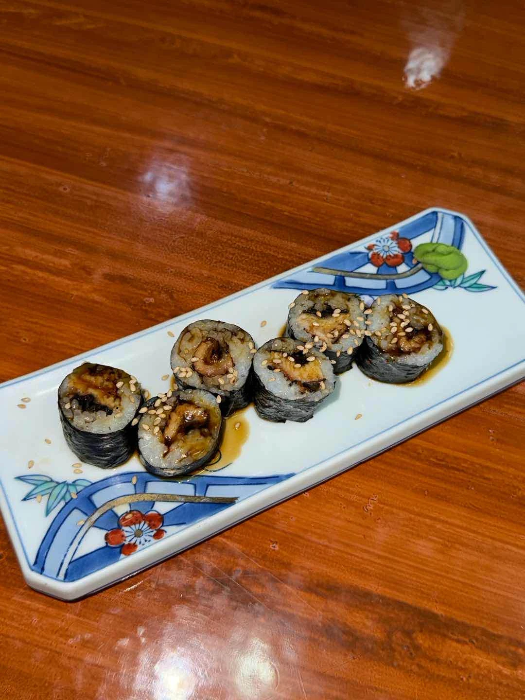unagi maki