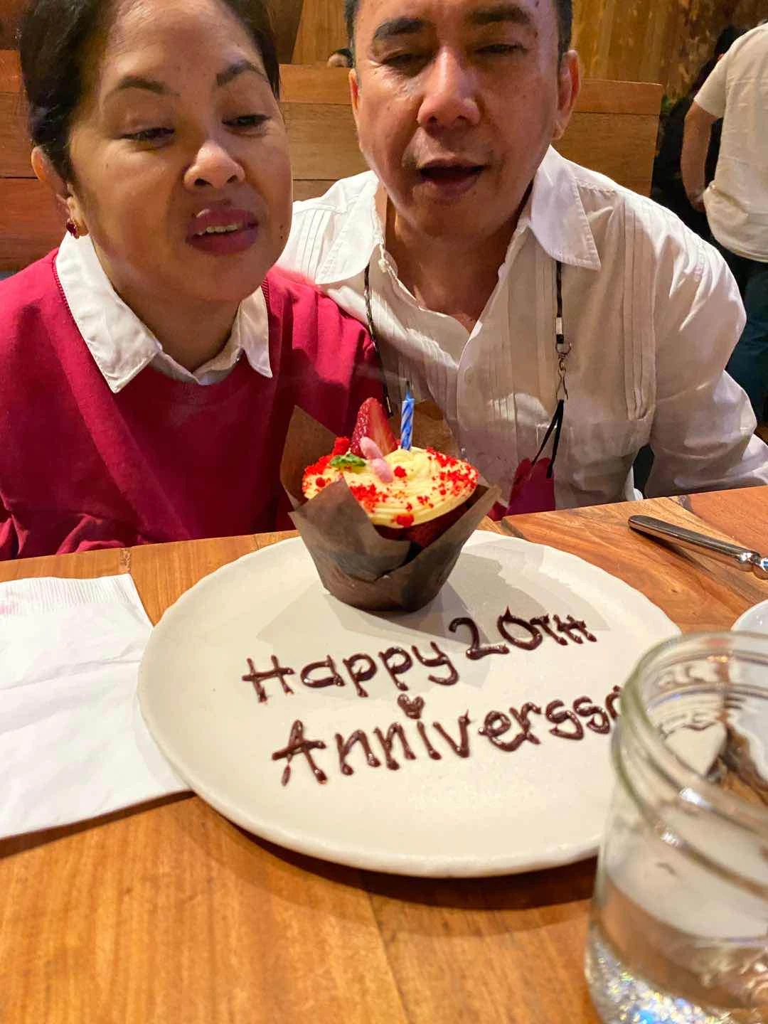 was so nice to give my parents something for their anniv!