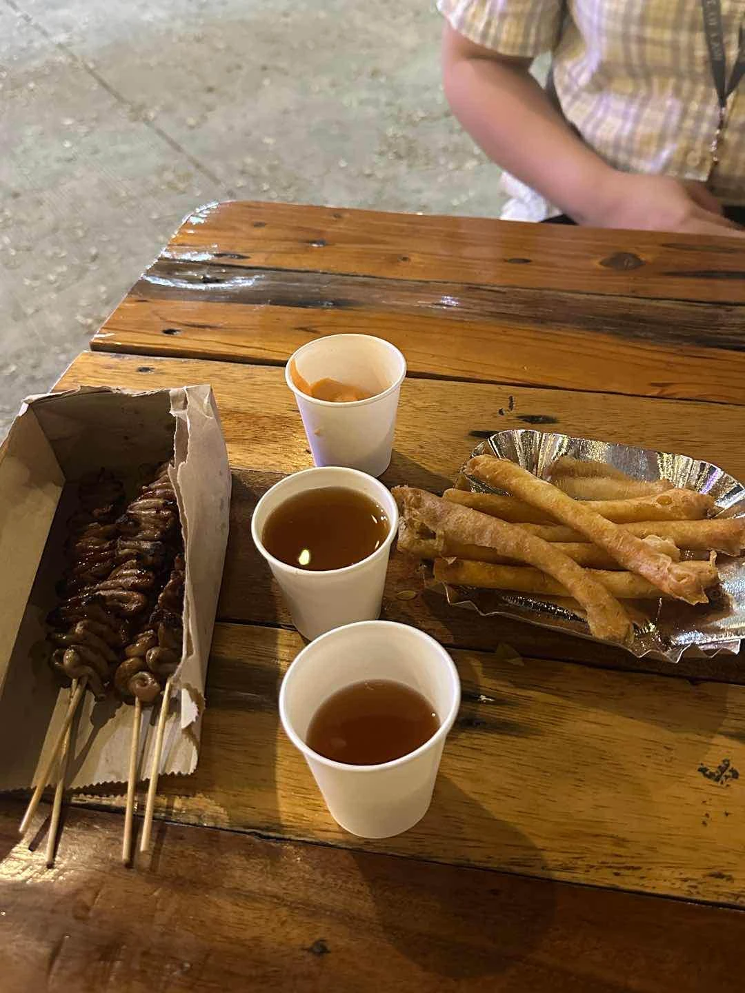isaw and cheese sticks