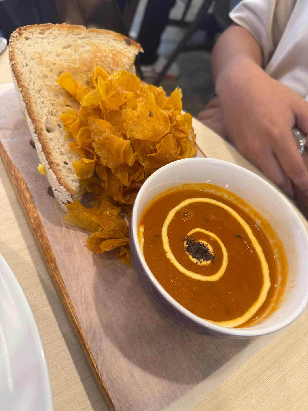 Grilled Cheese Sandwich 