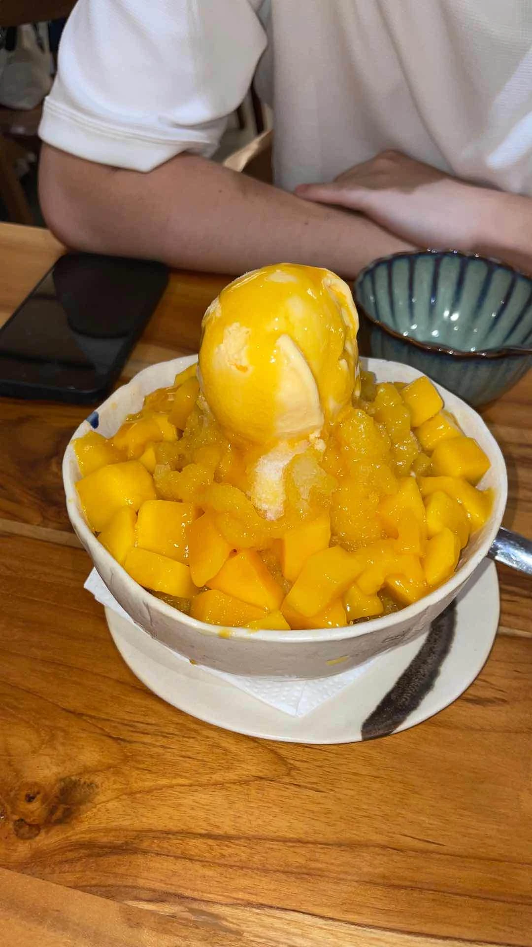 mango kakigori of Yugen Japanese Restaurant