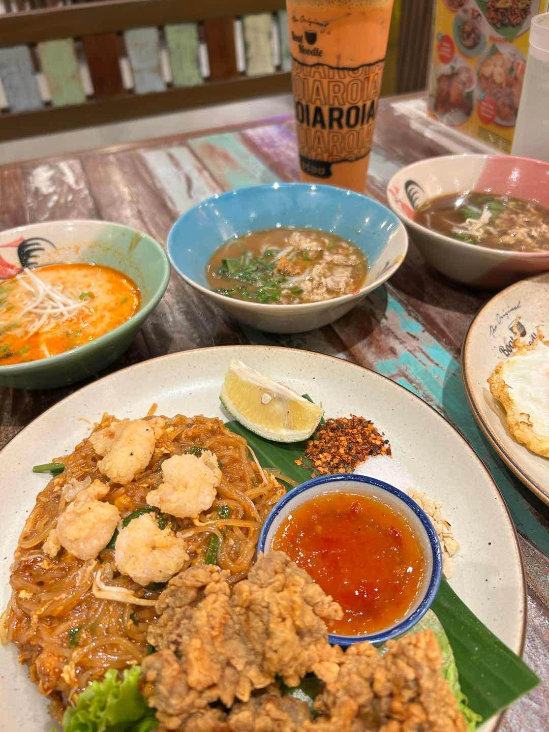 Pad thai