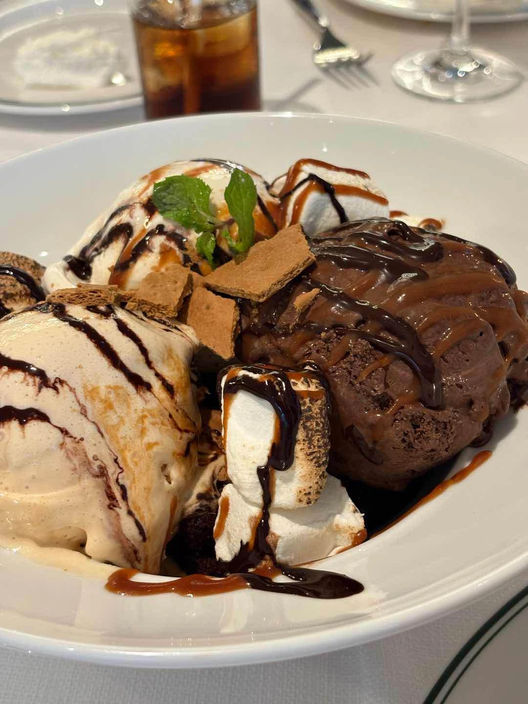 Campfire Sundae