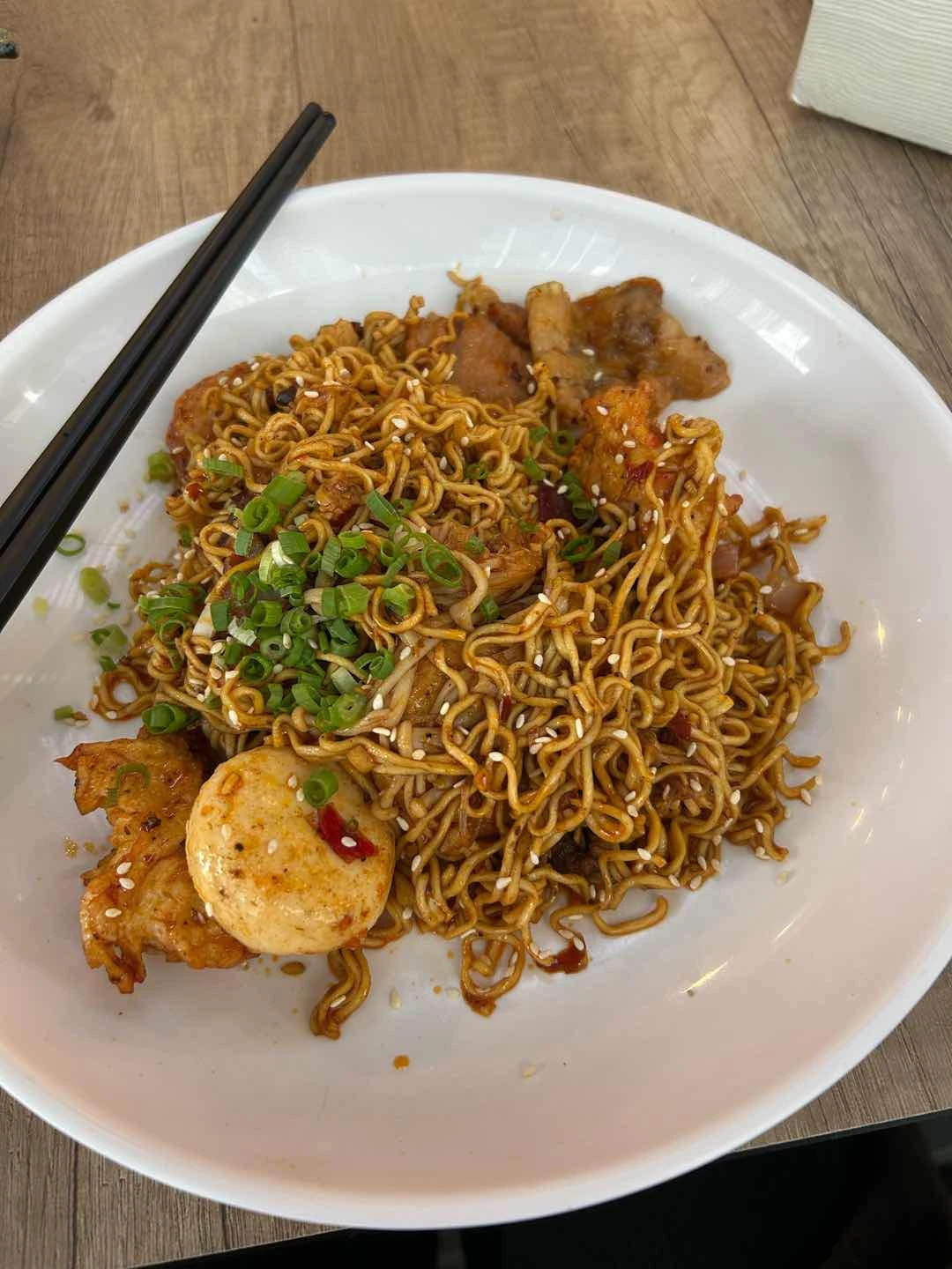 dry noodles of Sichu Malatang