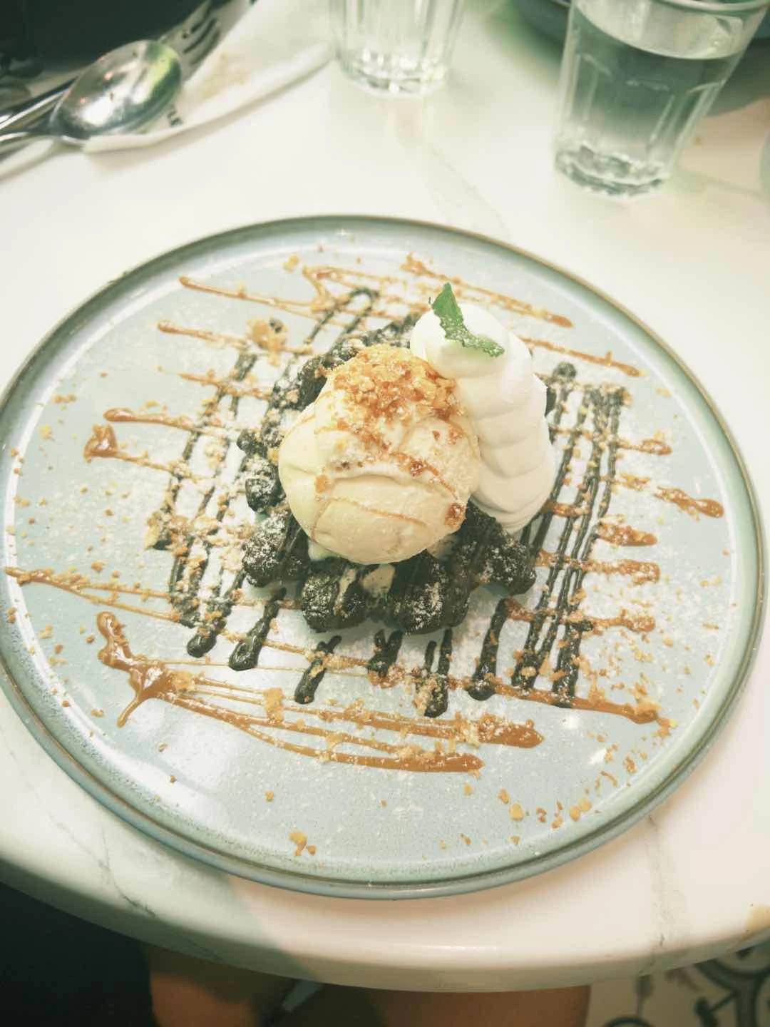 — broffle ala mode