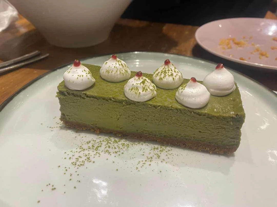 Matcha cheese cake