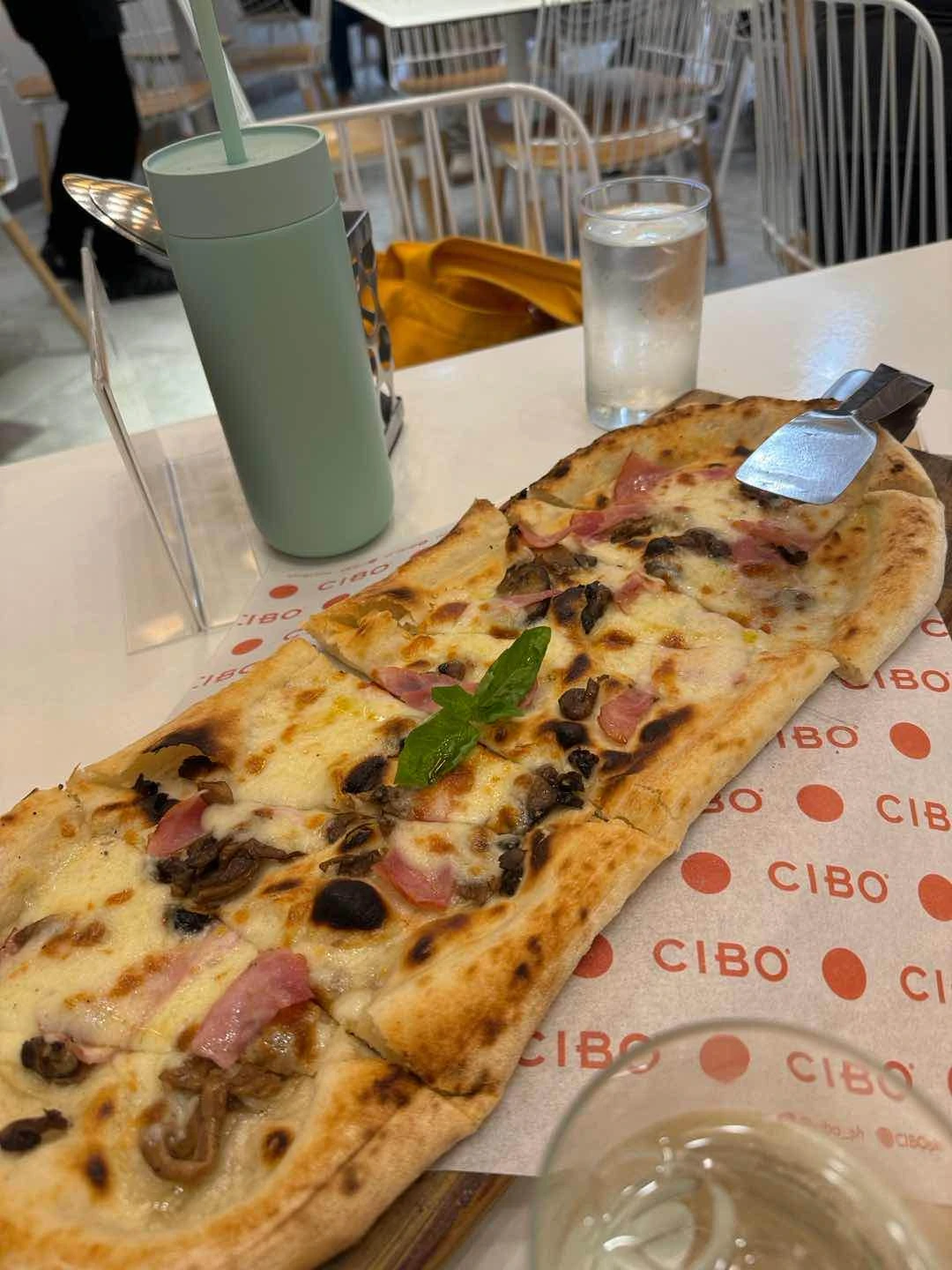 Pizza Prosciutto Praga