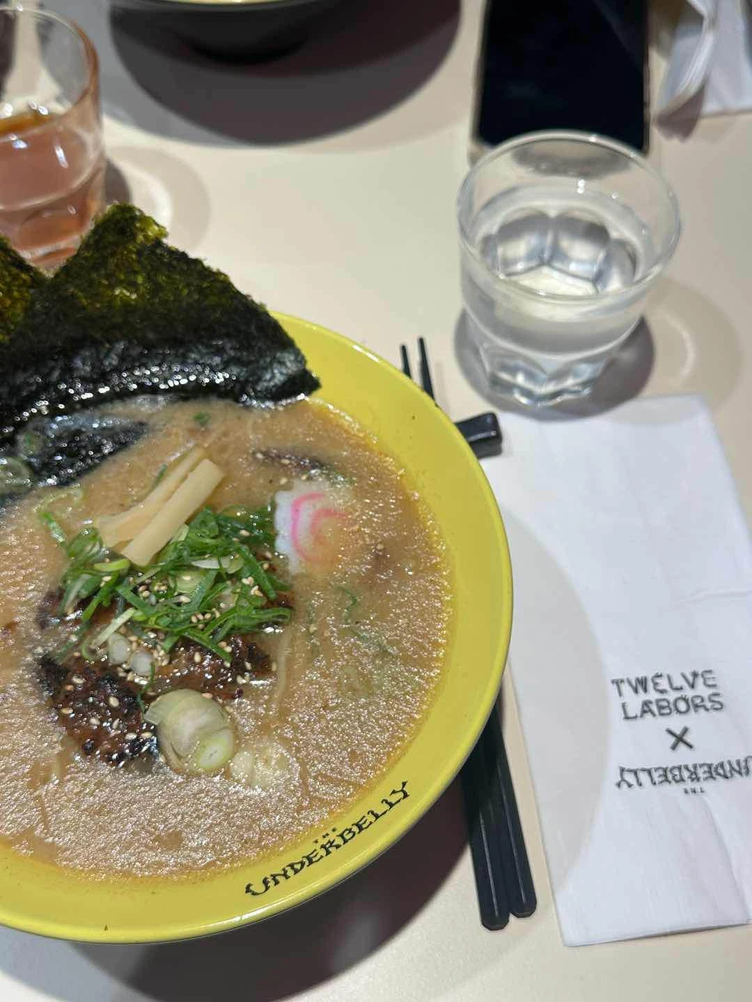 billy's rib  of The Underbelly