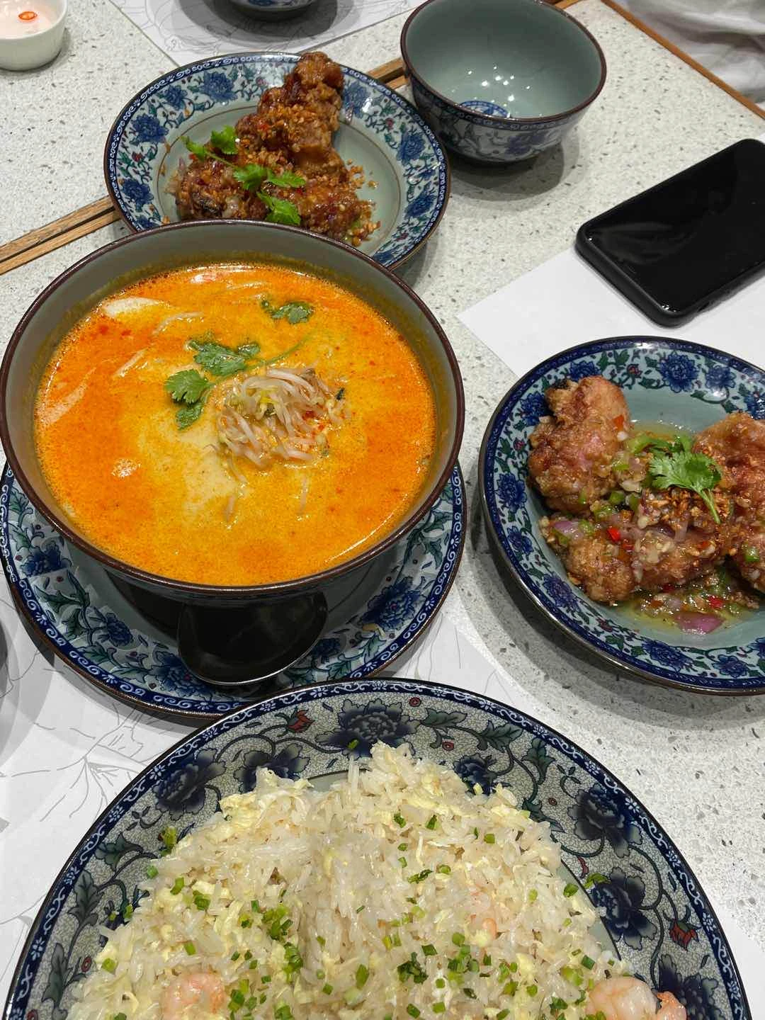 Prawn Laksa + Prawn Fried Rice of Kaokee