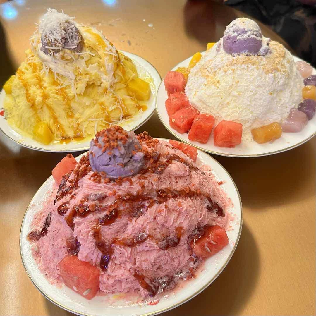 Mango, Milk & Strawberry Snow Ice