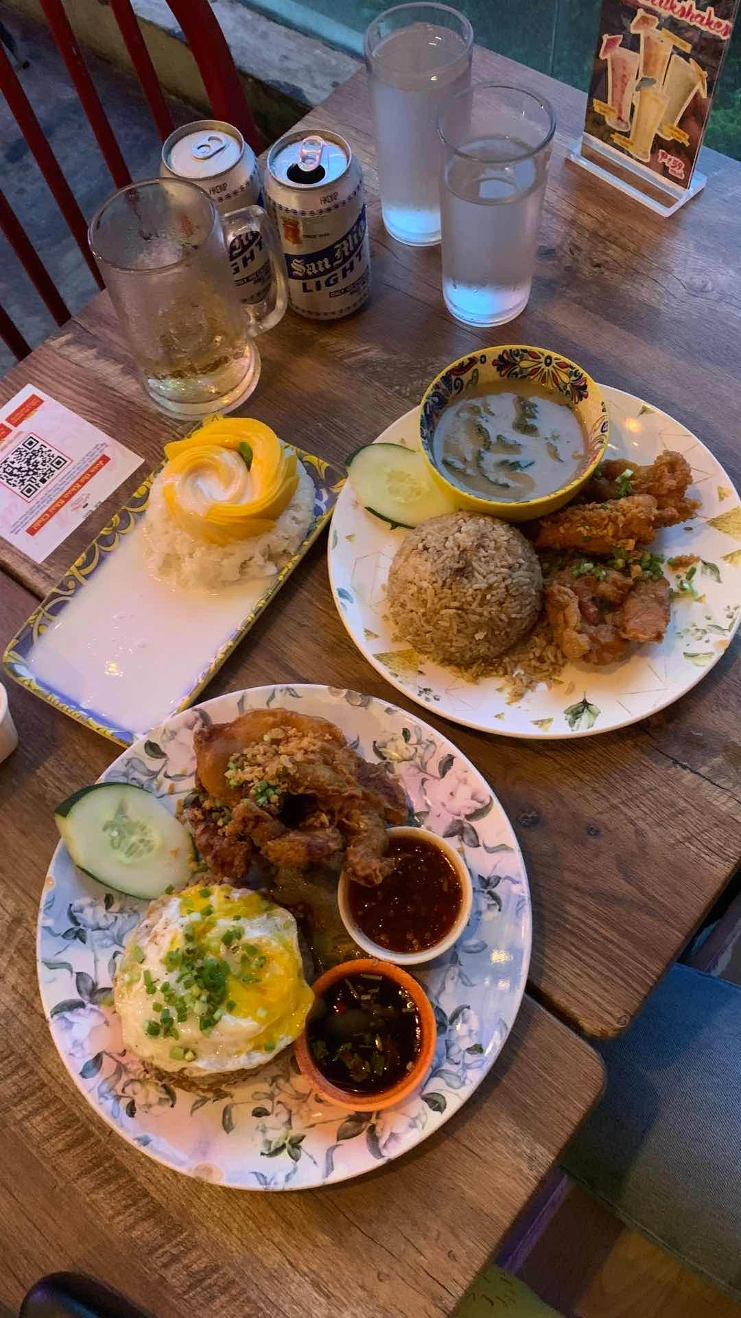 Had some Bangkok Liempo, Gai Tod and Mango Sticky Rice. 100% would go back again!  of Khao Khai Thai Chicken House