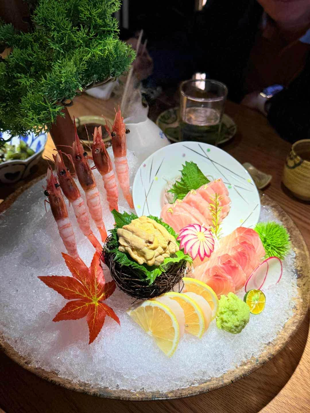 shrimp, otoro, scallop, hamachi, uni sashimi
