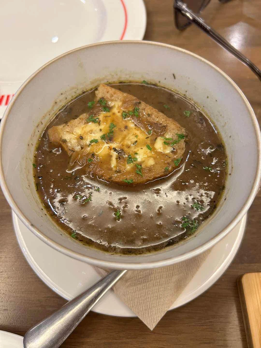 Onion soup. Enjoyed this thoroughly. So flavourful! 