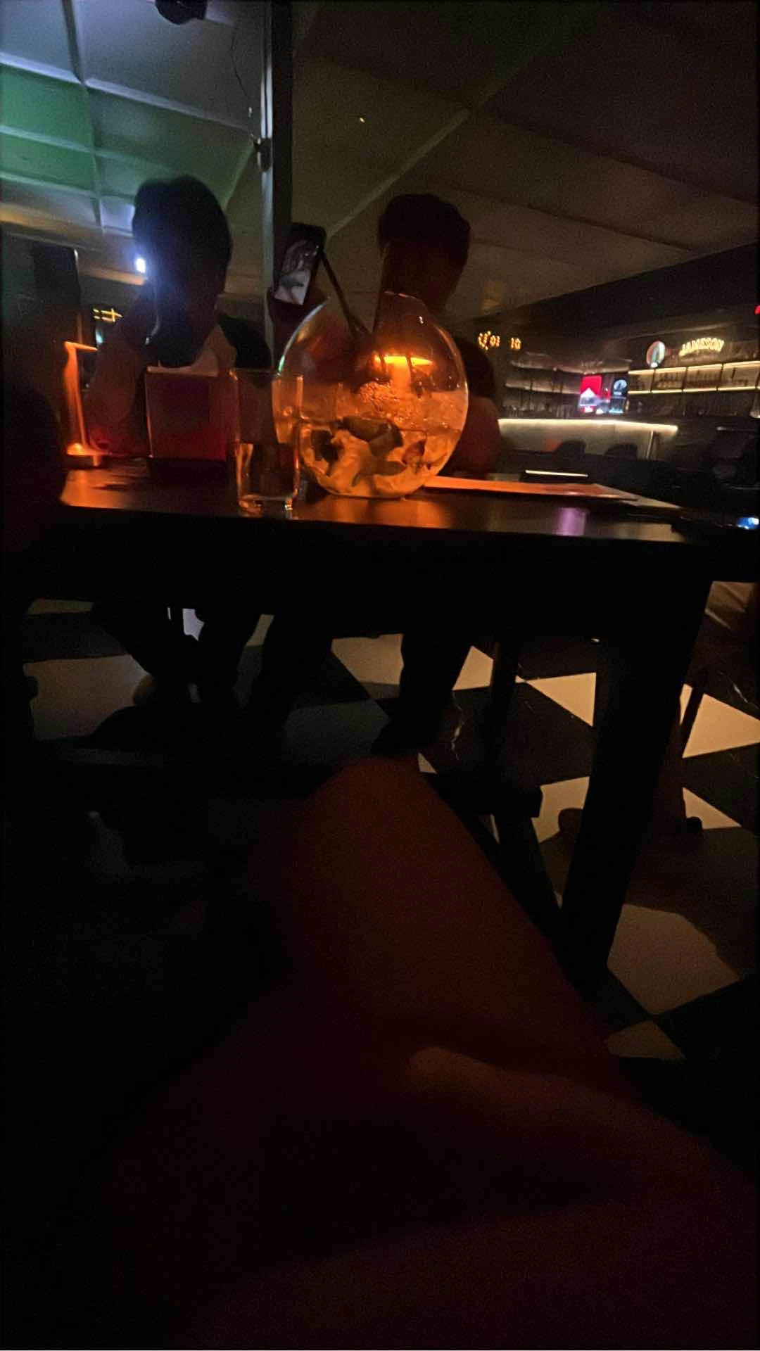 Ambiance of Ugly Duck Tapas & Rooftop Lounge