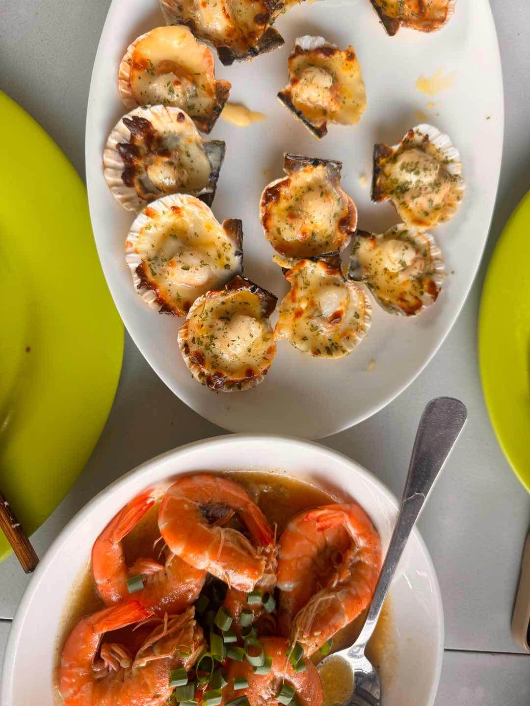 Baked scallops and buttered shrimps of Rebecca’s Halal Barbecue and Restaurant