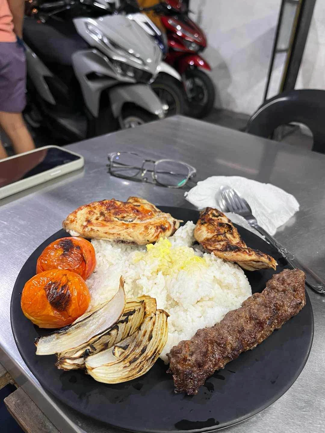Chelo Kebab Ghafghazi (PHP265.00)