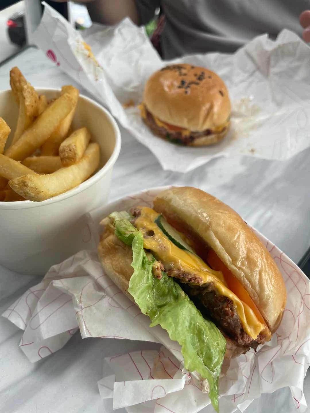 Cheeseburger Deluxe