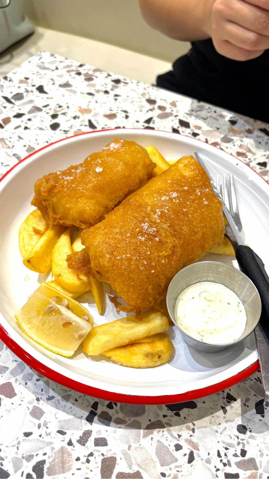 Fish and chips of 717 DELI