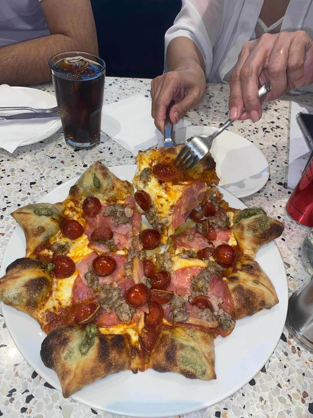 Pork You 2.0 w stuffed crust