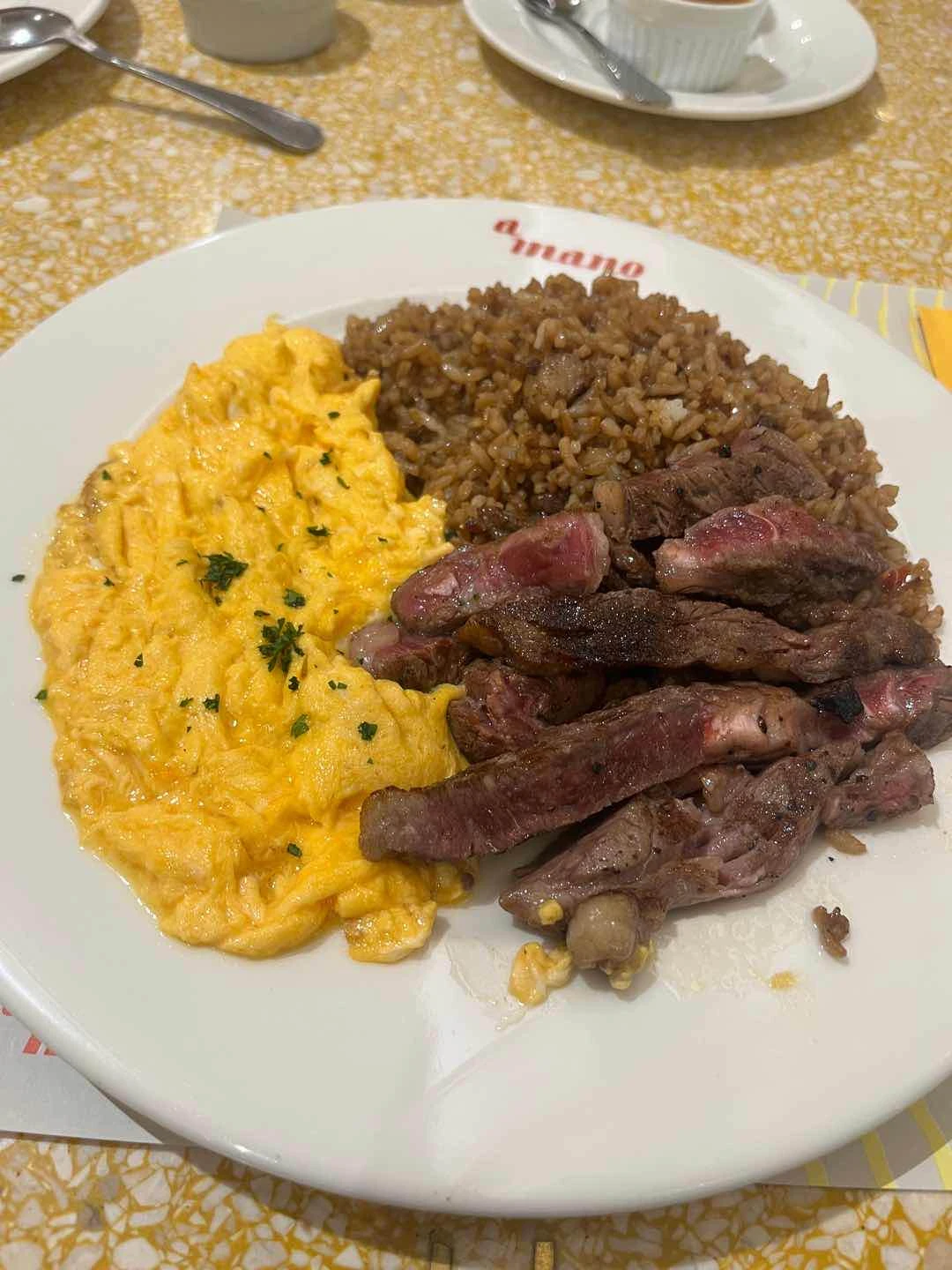 steak and rice of A mano