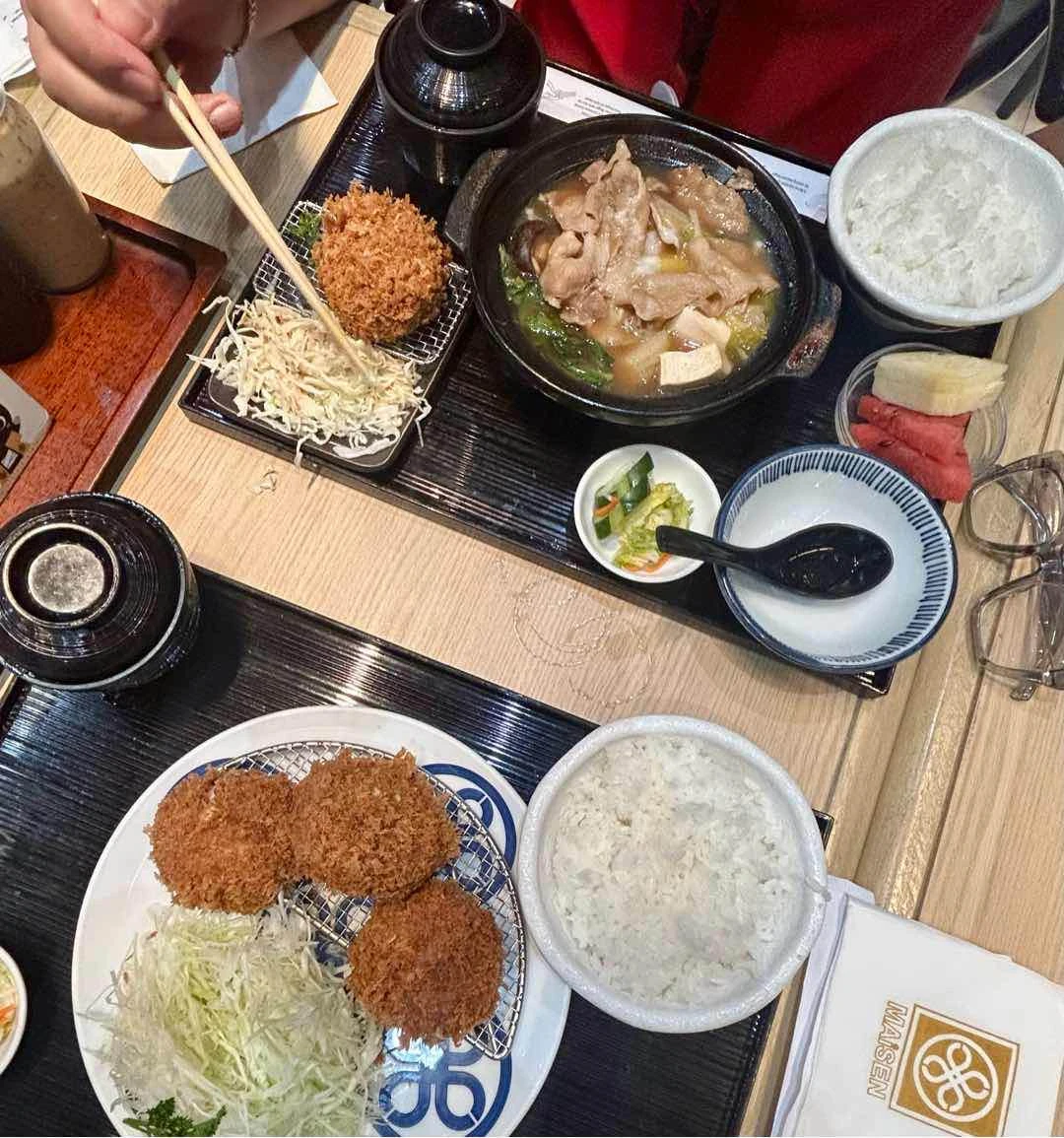Pork sukiyaki set and cheese minced pork katsu set