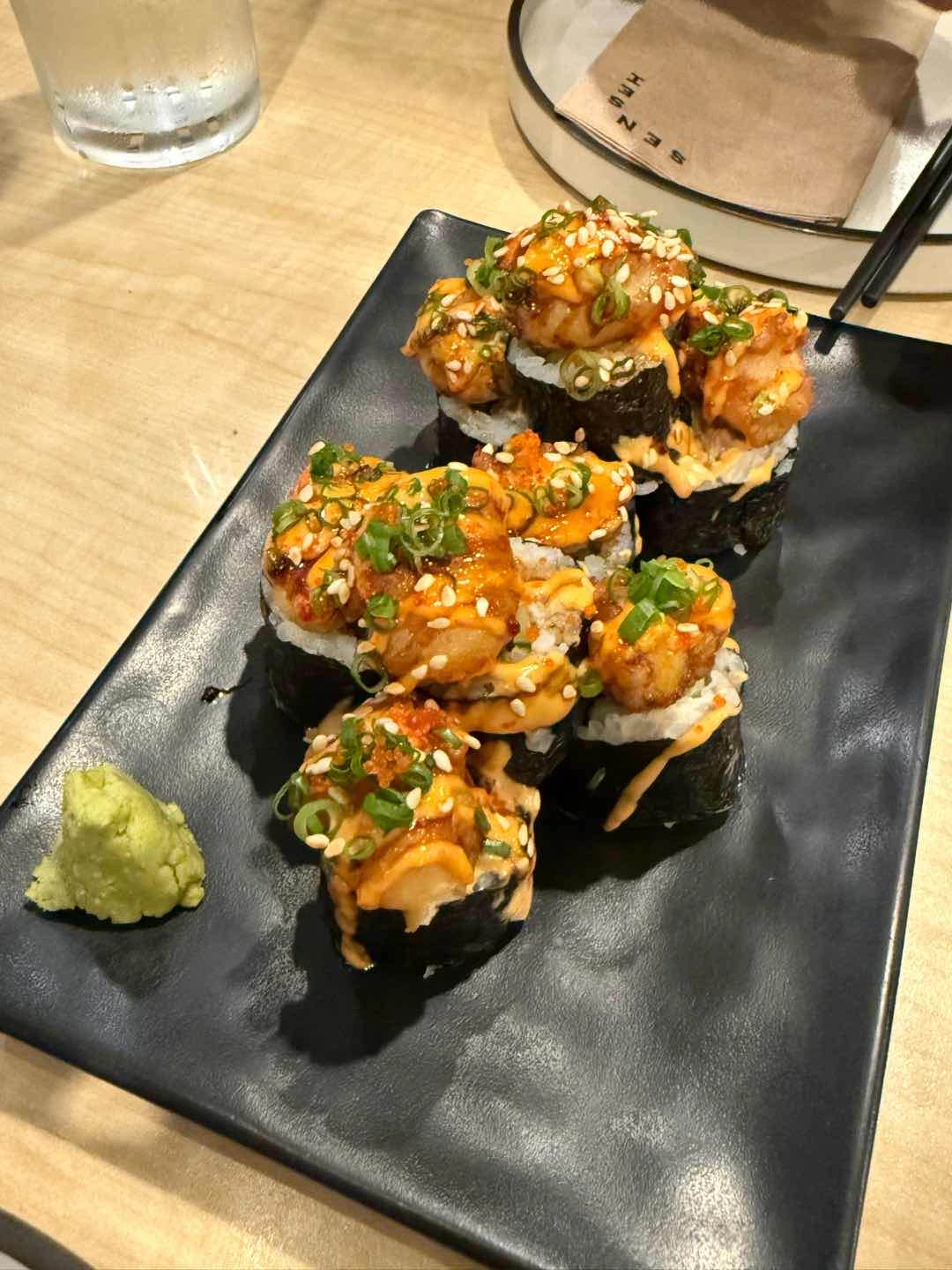 tuna and crispy scallop dynamite 