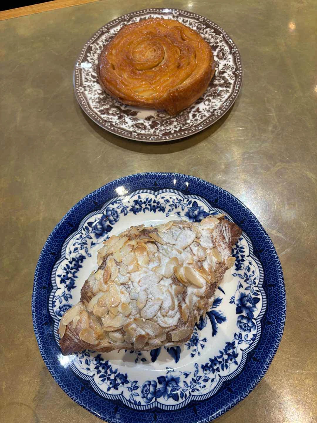 kouignn aman, almond croissant