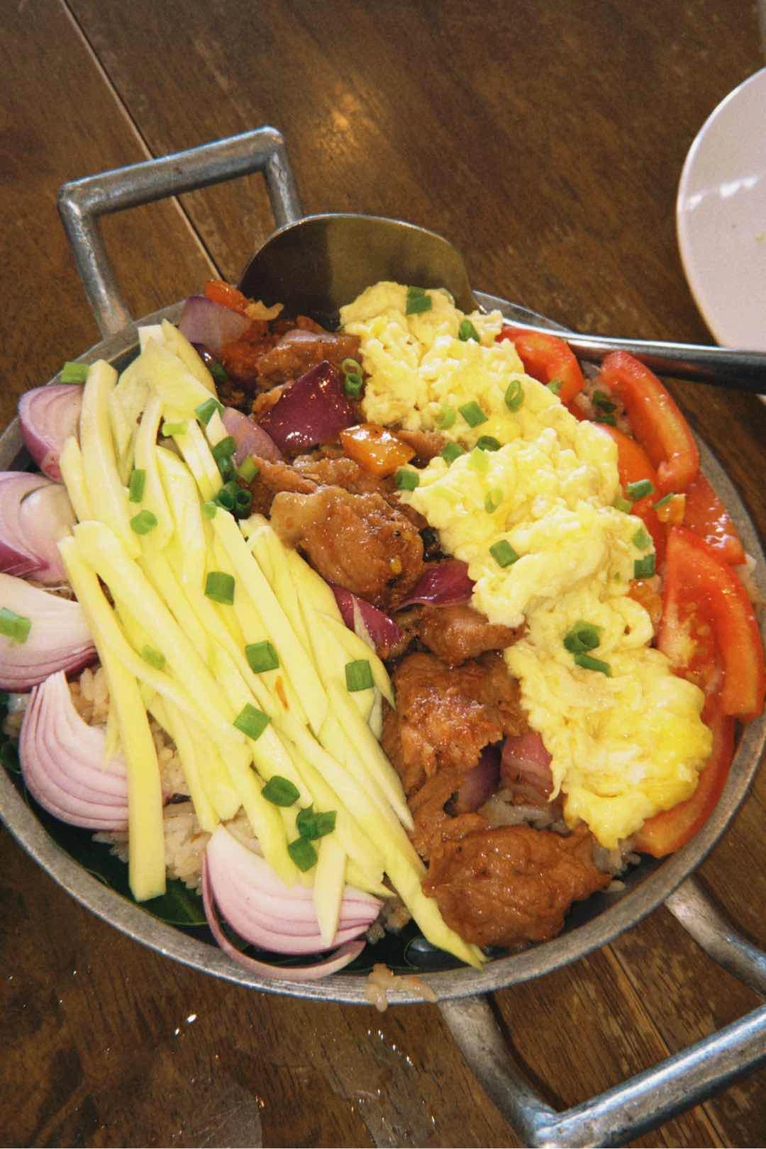 binagoongan rice