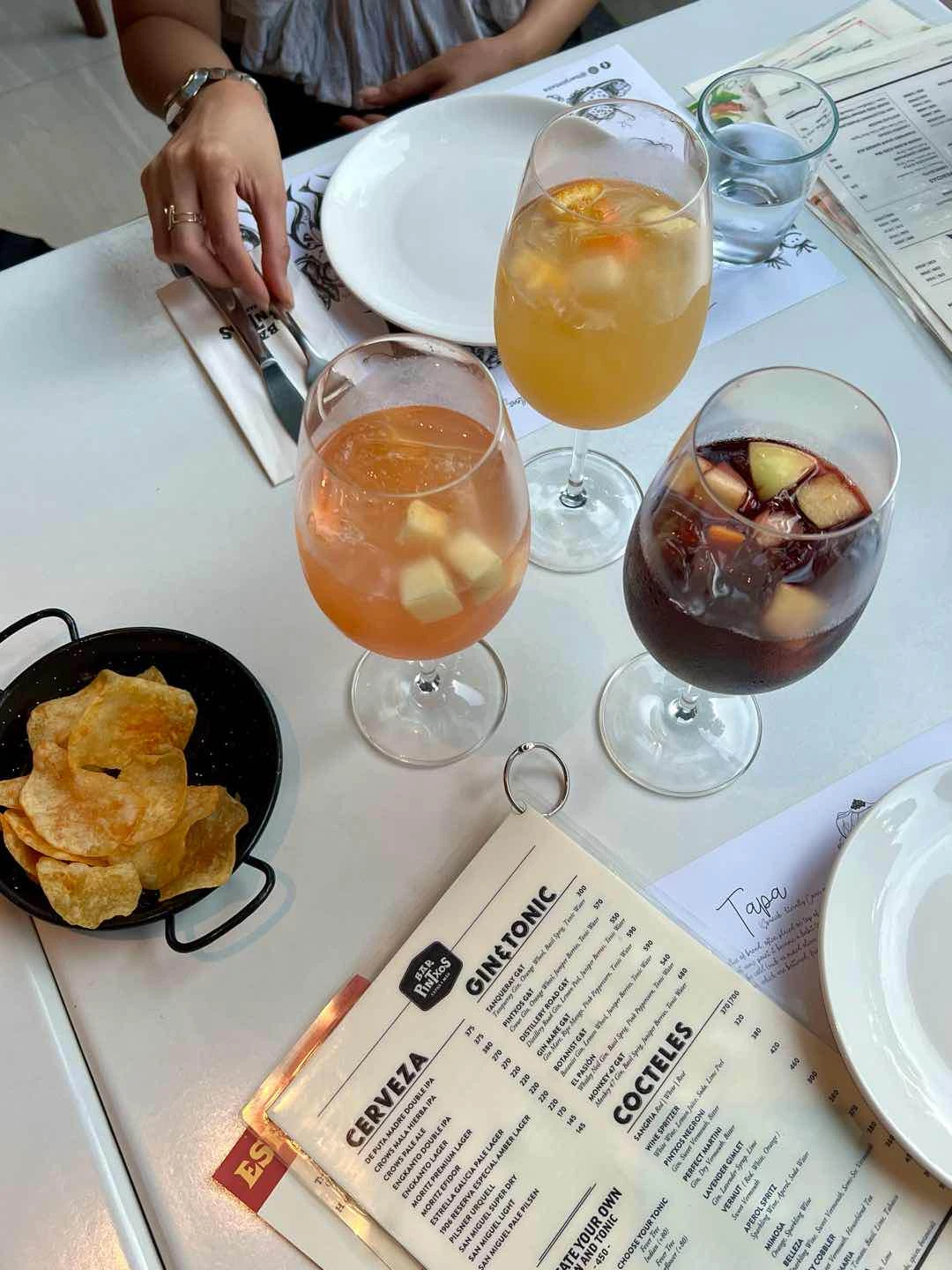 Sangria (Rosé/White/Red)