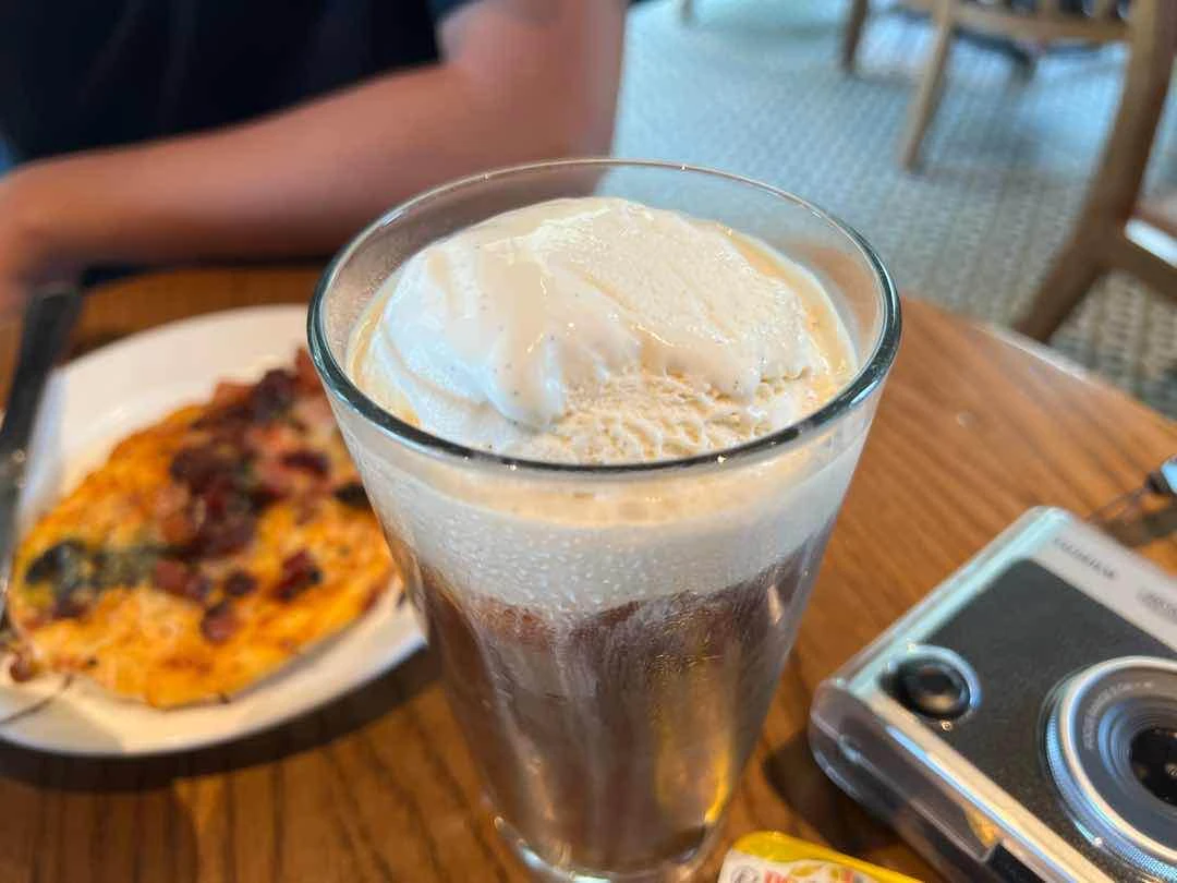 Cold Brew Float