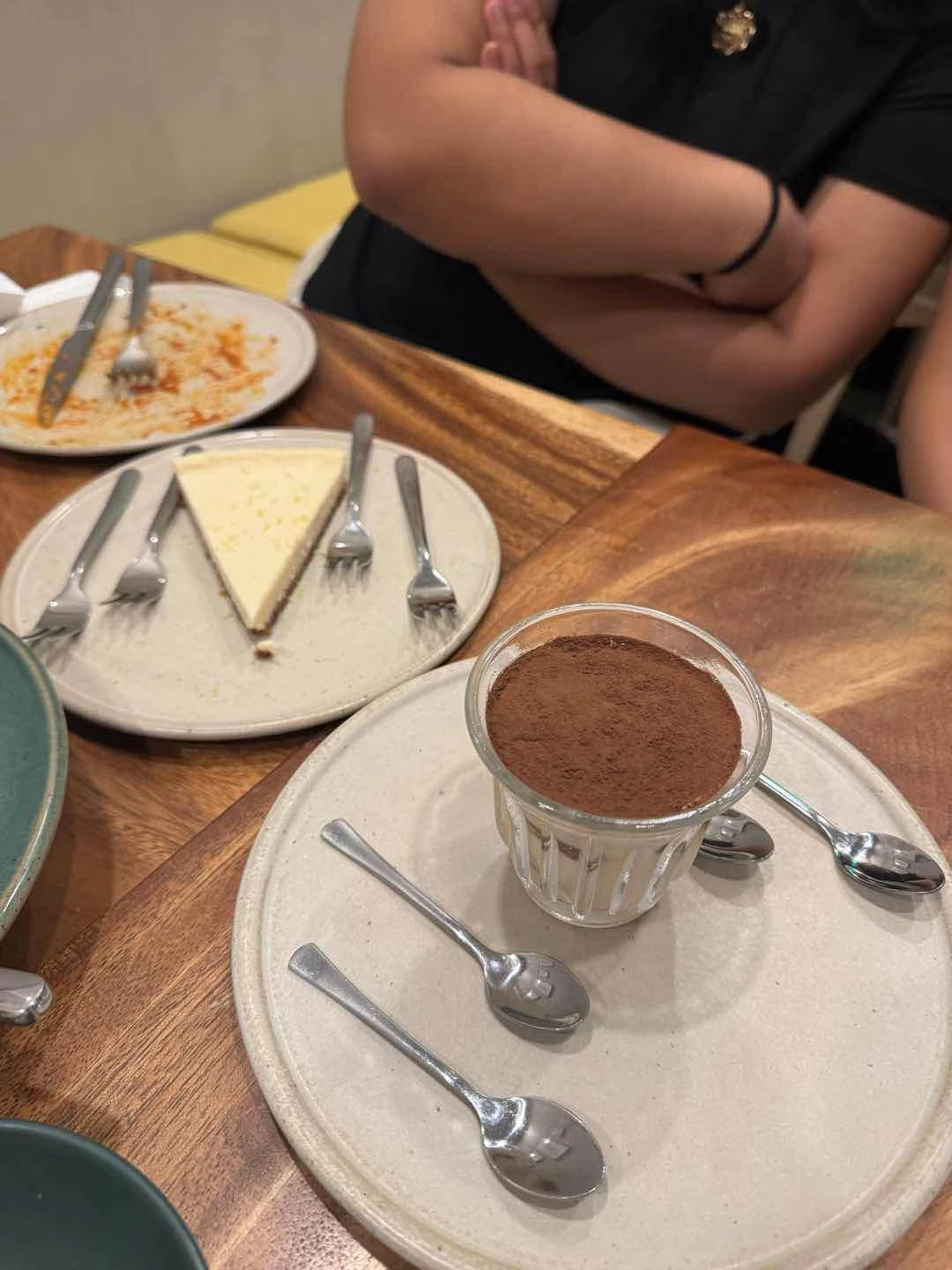 Tiramisu and Cheesecake