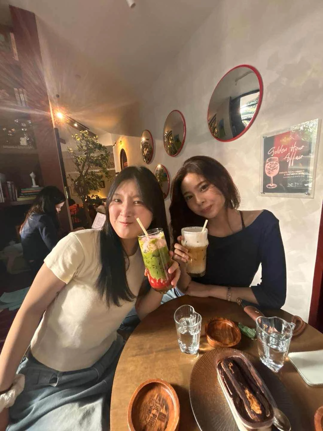 Black sesame latte of What About Coffee? (WACO)