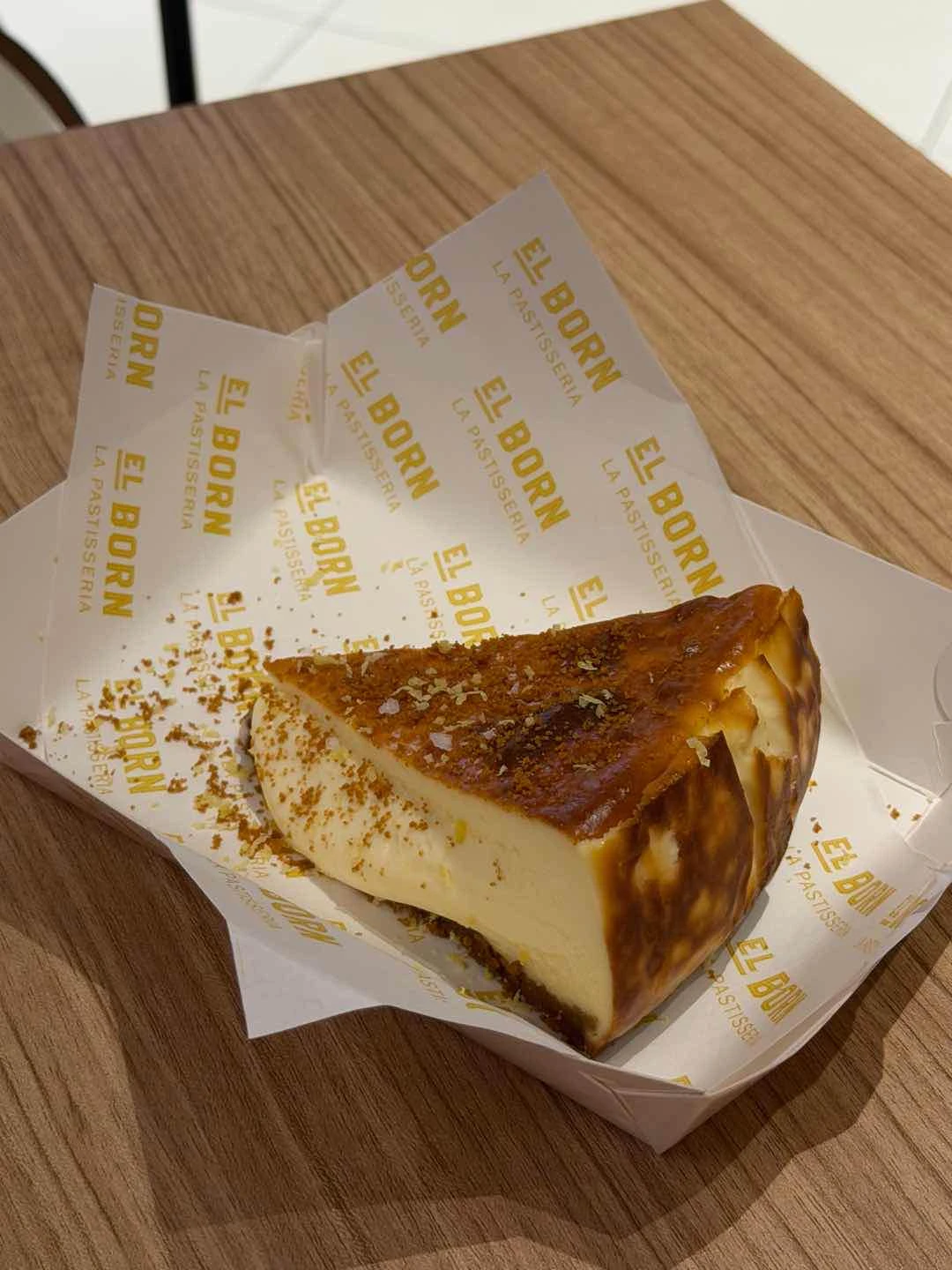 el born cheesecake of El Born BGC