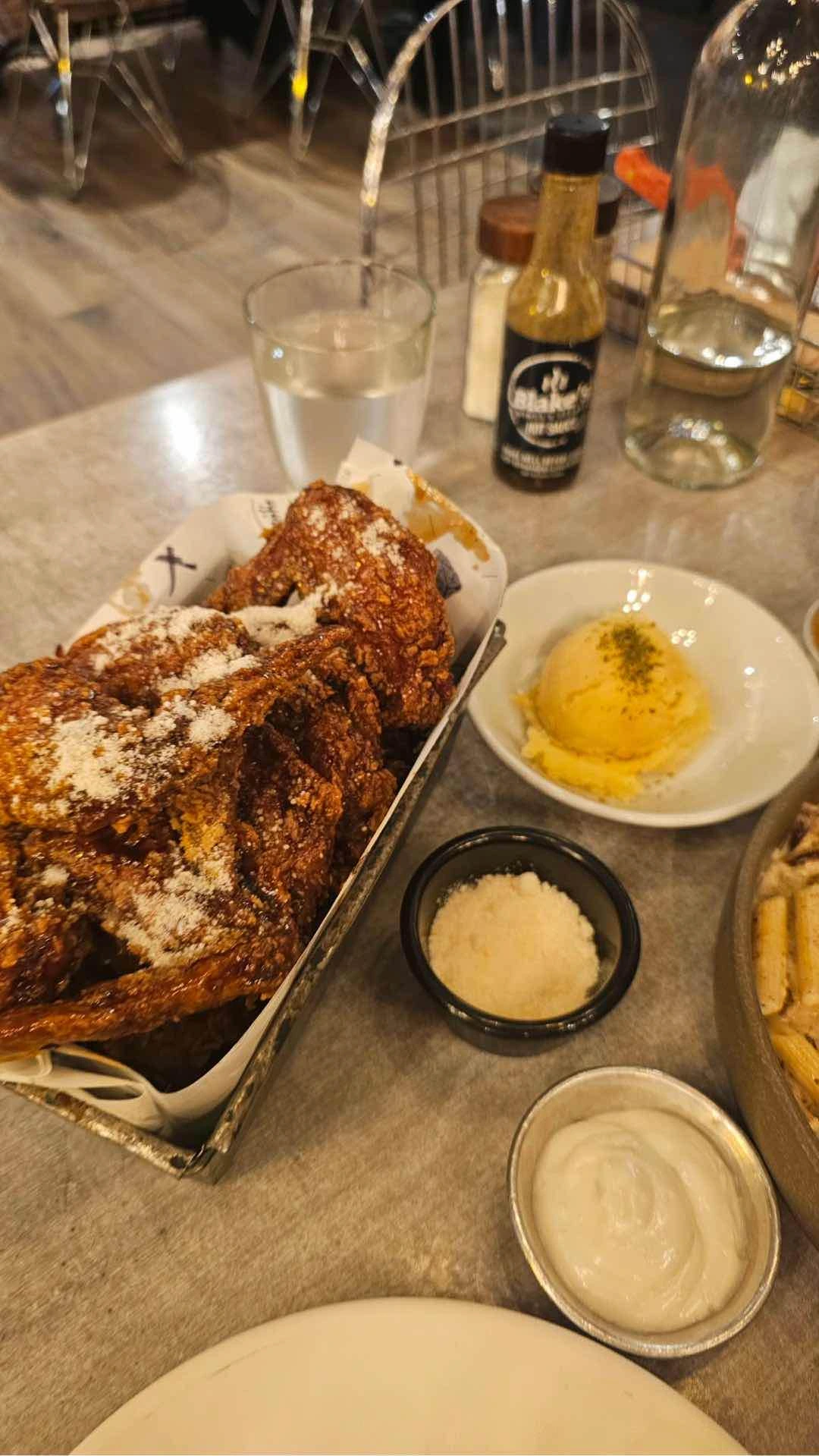 Chicken wings mid 
