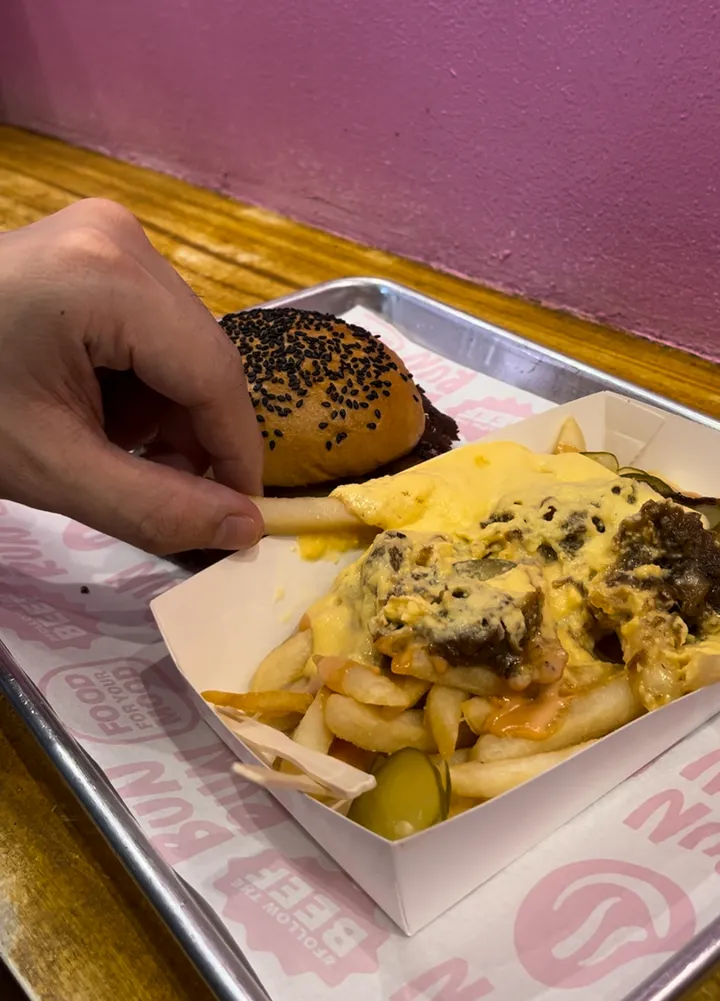 Bacon Cheeseburger & Overload fries
