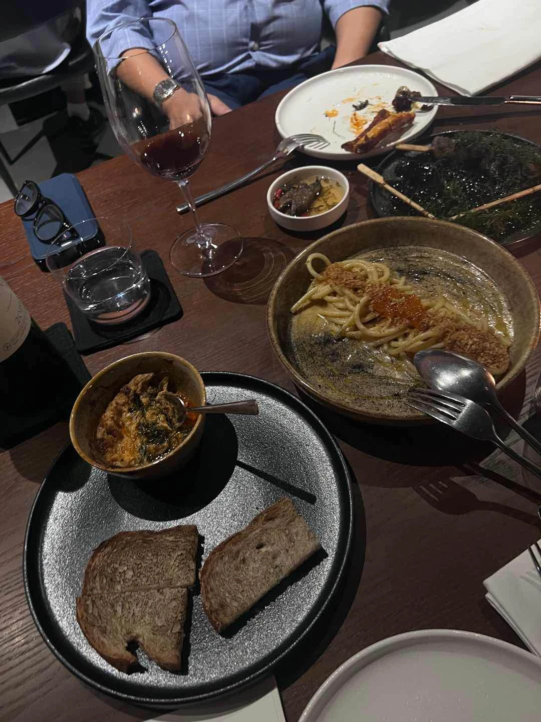 hot crab dip and uni butter pasta of SEVA
