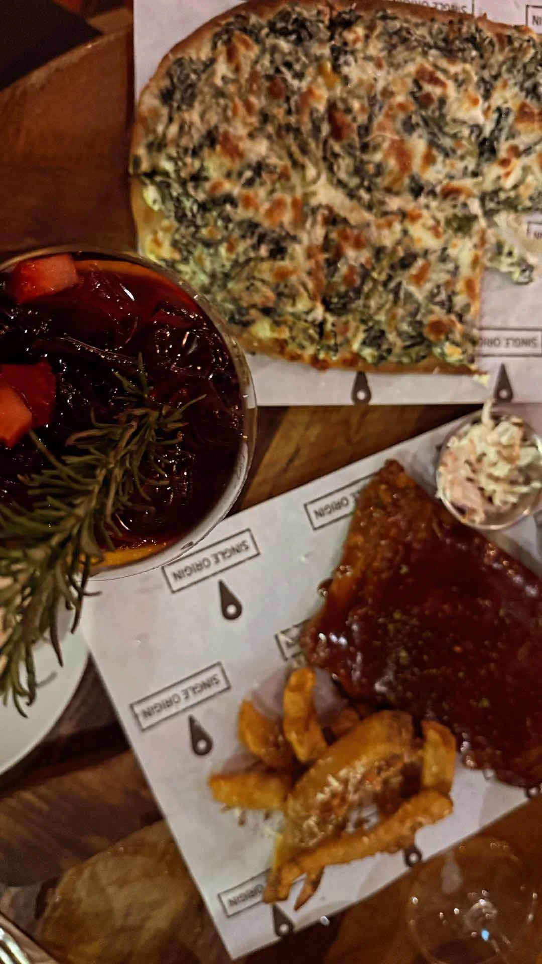 jd’s bbq baby back ribs, spinach pizza, sangria